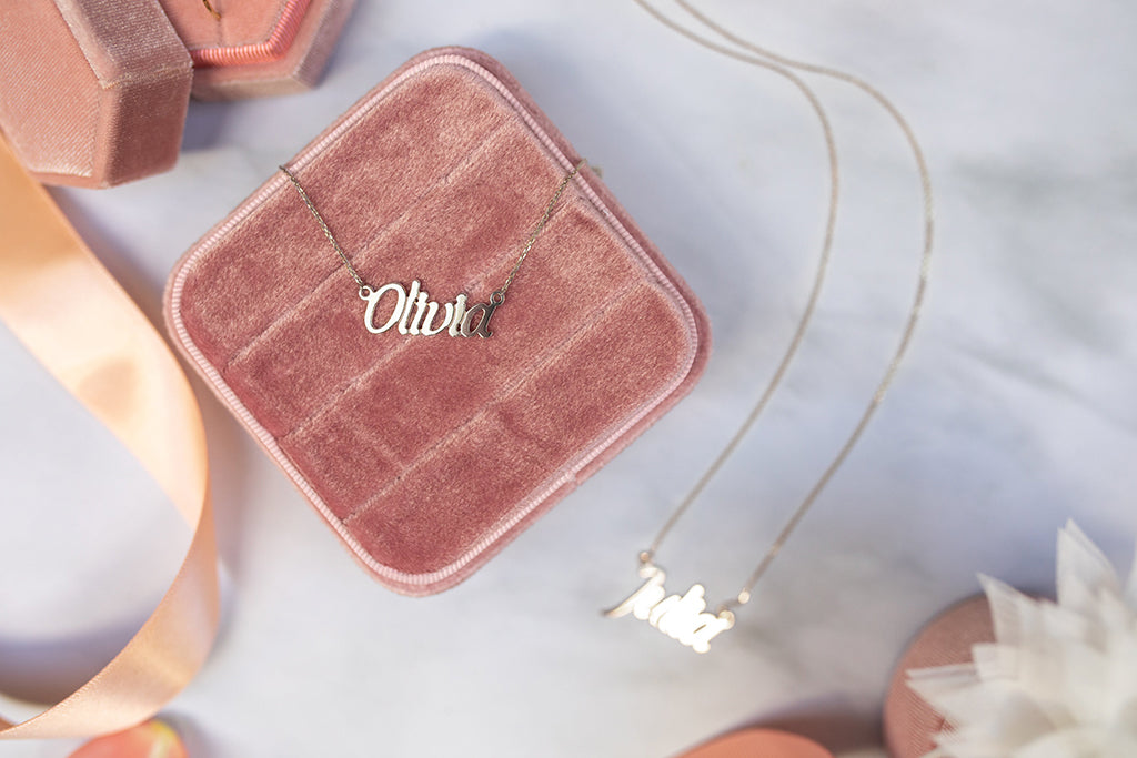 Gold Name Necklace - Nouf - نوف